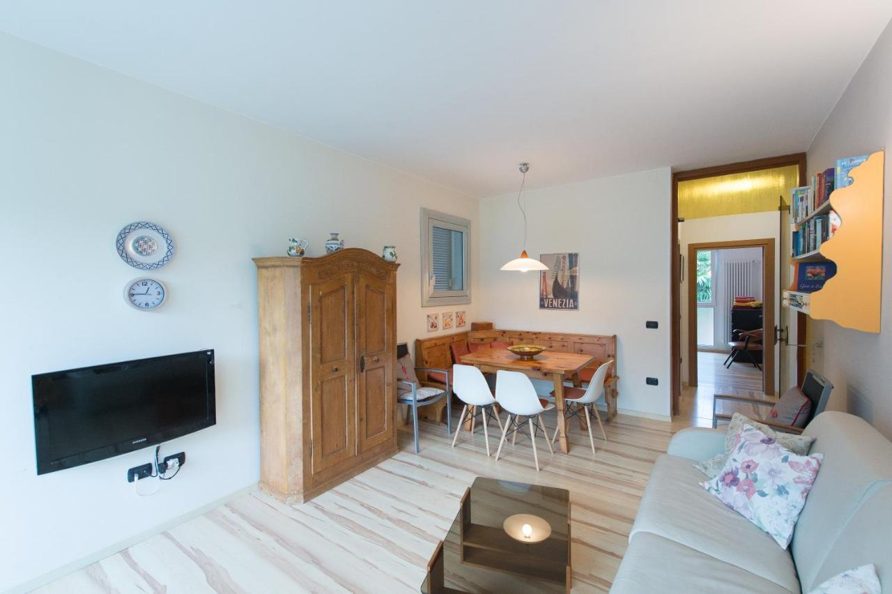 Appartement Lago Blu Riva del Garda Exterior photo
