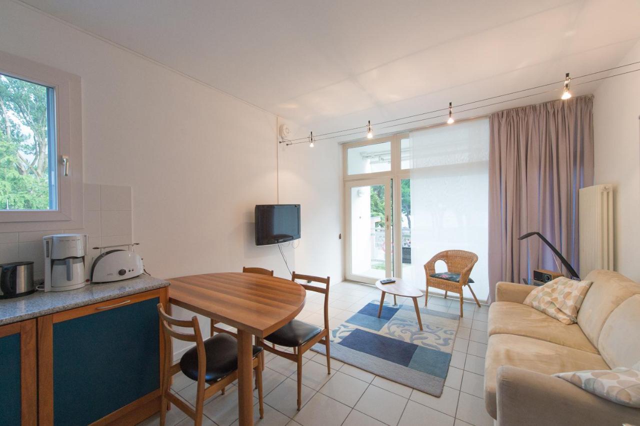 Appartement Lago Blu Riva del Garda Exterior photo